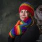 Preview: Fingerhandschuhe Paulna Regenbogen Tragebeispiel
